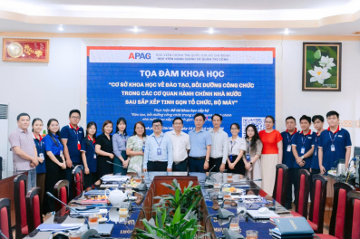 TỌA ĐÀM KHOA HỌC “CƠ SỞ KHOA HỌC VỀ ĐÀO TẠO, BỒI DƯỠNG CÔNG CHỨC TRONG CÁC CƠ QUAN HÀNH CHÍNH NHÀ NƯỚC SAU SẮP XẾP, TINH GỌN TỔ CHỨC, BỘ MÁY”