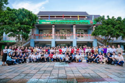 PHÂN HIỆU HỌC VIỆN HÀNH CHÍNH VÀ QUẢN TRỊ CÔNG TẠI THÀNH PHỐ HỒ CHÍ MINH TỔ CHỨC CHUYÊN ĐỀ GIÁO DỤC LÝ TƯỞNG CÁCH MẠNG VÀ BẢN SẮC VĂN HÓA TRƯỜNG ĐẢNG TẠI ĐẶC KHU CÔN ĐẢO