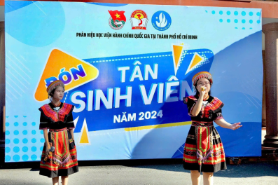 Hội quân chiến dịch "Mùa hè xanh" và đón Tân sinh viên Khóa 24