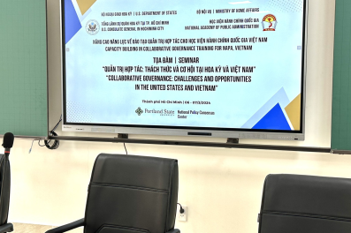 Tổ chức hội thảo, tọa đàm khoa học