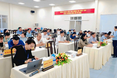 Lớp bồi dưỡng cập nhật quy định, kiến thức, kỹ năng nghiệp vụ cho Hội đồng nhân dân cấp xã năm 2026 (14-15/5/2026) tại phường Vĩnh Tế - An Giang