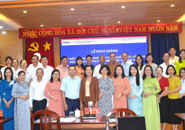 BỒI DƯỠNG KIẾN THỨC, KỸ NĂNG, NGHIỆP VỤ CHO 57 ĐẠI BIỂU HỘI ĐỒNG NHÂN DÂN PHƯỜNG VŨNG TÀU VÀ PHƯỜNG PHƯỚC THẮNG