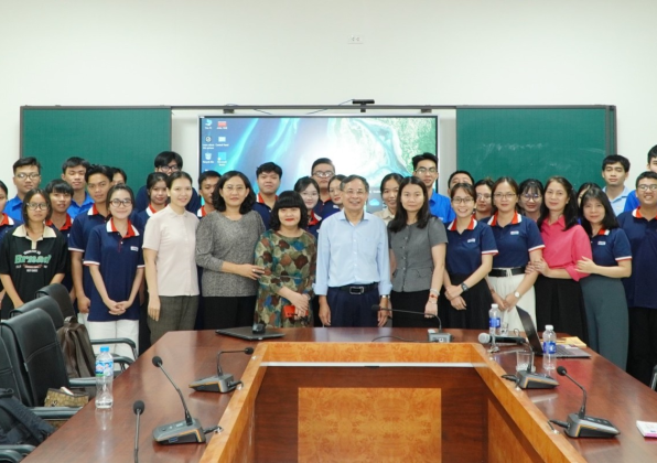 Tập huấn: Kỹ năng viết bài báo khoa học, bài chính luận bảo vệ nền tảng tư tưởng của Đảng